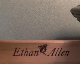 Ethan Allen Georgian Court Queen Anne Cherry Night Stand with Drawer