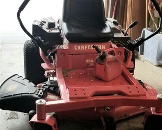 Close up of Craftsman, zero turn mower 