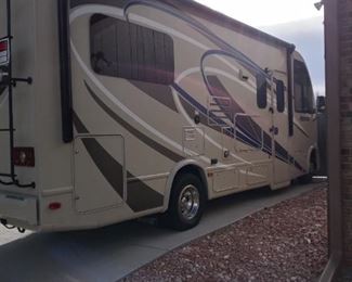 2015 Thor Vegas 24.1 Motor Coach.  4963 miles