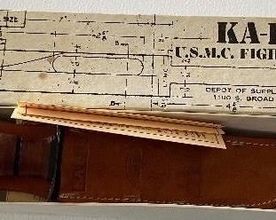 KA-BAR U.S.M.C. Knife in Box