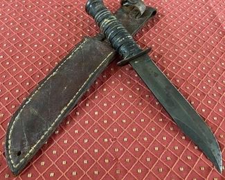USMC Kabar Fighting Knife and Sheath