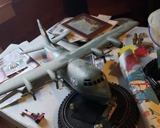 Military toy plane