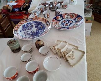 MSE021 - Fine China, Mugs, Saucers, Large Serving Platters, Tea Cups & More