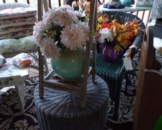 2 pieces of wicker & misc