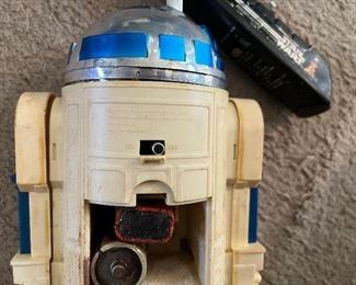 1978 R2-D2 with remote 