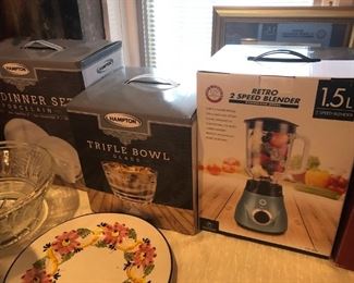 BOWLS, DISHES, BLENDER NEW IN BOX