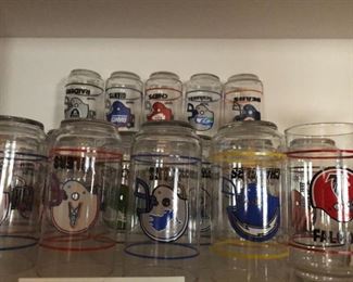 NFL GLASSES SOLD AS A SET