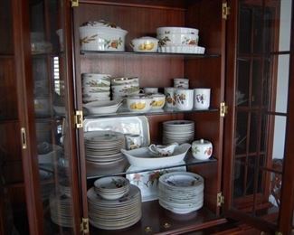 Royal Worcester Everham full set