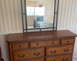 Bedroom Set Dresser With Mirror