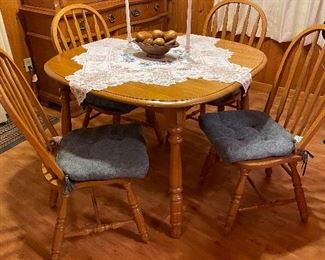 Oak Table and 4 Oak Chairs