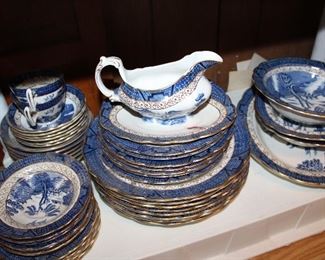 Booth's "Real Old Willow" c 1930's