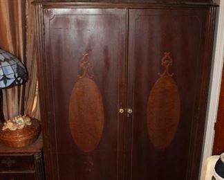wardrobe cabinet