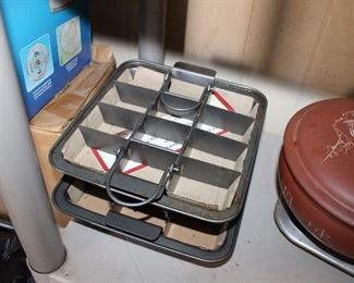 never-used brownie pans