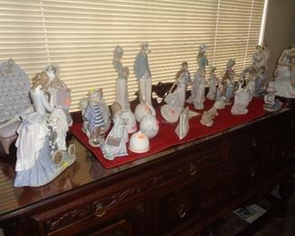 lLadro's - ALL in great condition, no crack's, or broken finger's or flower's.  (there is ONE that is marked broken due to wing and priced accordingly)