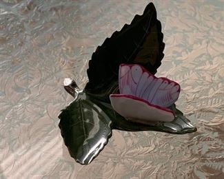 #13	Herend  Purple Butterfly (203) 8972-0-00/G8 - 1.75" T x 3" L	 $75.00 
