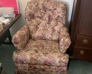 #84	Swivel Rocker Button-back Floral Chair	 $35.00 
