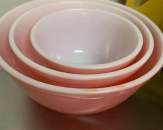 #100	Pyrex Flamingo Pink Nesting Bowls, 401,402,403 	 $100.00 
