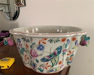 #170	Butterfly Chinese Foot Bath  15x9x7	 $35.00 
