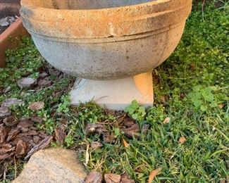 #215	Concrete Pot w/pedistal  16Round x 12"Tall (2) $30 eac	 $60.00 
