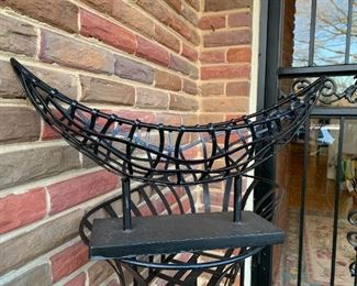 #224	Black Metal Fruit Basket	 $20.00 
