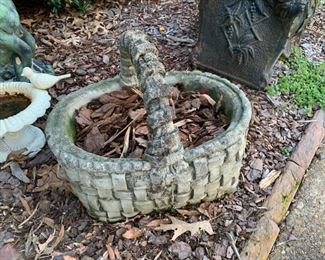 #225	Concrete Basketweave Basket w/handle 18x15x15	 $30.00 
