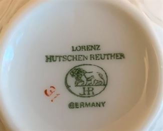 #235	Lorenz - Germany Hutschenreuther Fontaine Bleau - set	 $75.00 
