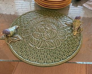 #239	Williams sonoma Green Platter w/bird handles	 $20.00 
