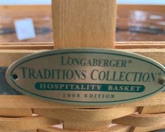 #276	longaberger traditions collection Hospitality basket 1995 with 1 handle 	 $32.00 

