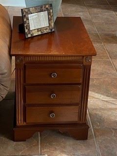 Brown finish End Table that matches Sofa Table and Coffee Table - 2 Drawers.