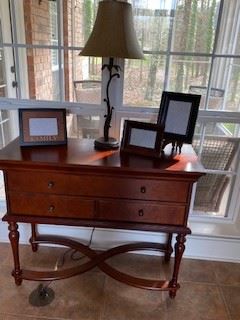 Sideboard Table  with 3 Drawers.