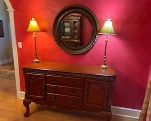 Dining Room Sideboard w/ 2 Buffet Lamps & round mirror - lovely piece & lots of storage for platters & holiday dishes. Drawers are all felt lined.