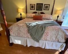 Kingsize Cherry Wood 4-poster bed - comes with matching steps for us short people or grandkids to climb in your bed. Beautiful piece to the Master Bedroom. Bed is headboard, frame, & rails only.