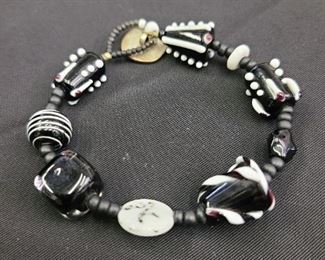 Black and White Assorted Shapes Bracelet
$10.00
Contact: sonyadowdakin@gmail.com or 815-985-2047