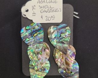 Abalone Shell Earrings #13-75
$20.00
Contact: sonyadowdakin@gmail.com or 815-985-2047
