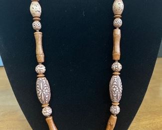Wood Necklace 
$15.00
Contact: sonyadowdakin@gmail.com or 815-985-2047