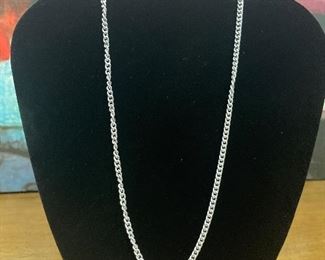 Silver Look Necklace with Clip Clasp
$15.00
 Contact: sonyadowdakin@gmail.com or 815-985-2047