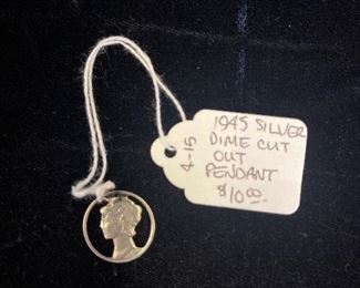 1945 Silver Dime Cut Out Pendant #4-15
$10.00
Contact: sonyadowdakin@gmail.com or 815-985-2047