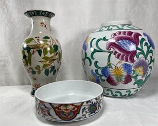 Vintage WBI CHINA Large Oriental Vase More
