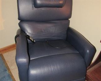 Like-new leather lift chair