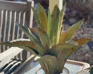Metal Yard Art Aloe Vera Plant