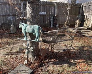 Outdoor Metal Furniture / Yard Art