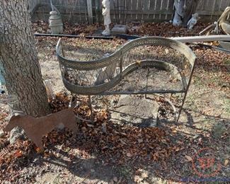 Vintage Metal Outdoor "Kissing" Bench