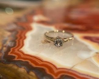 14k Yellow Gold Diamond Ring. Ornate Setting 