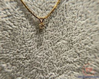 14k Yellow Gold Box Chain Necklace with Small Diamond Pendant 