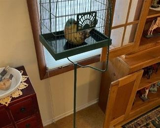 Floor Standing Metal Bird Cage