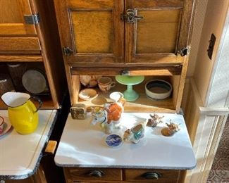 Antique HOOSIER Save Steps Oak Cabinet with SLAG GLASS 