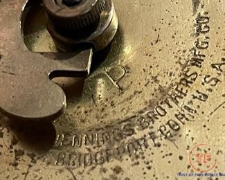 1920's JENNING BROS Mantle Clock with Matching Vase / Urns