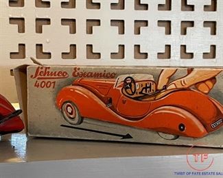 SCHUCO Examico 4001 US Zone Germany Tin Wind up Car WITH Original KEY and BOX