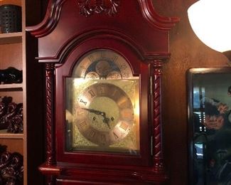 I'm BACK!! Marie Antoinette's wig needs more powder.