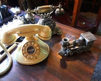 Zsa Zsa Gabor phones